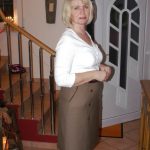femme-aux-gros-nichons-a-baiser-dans-le-70