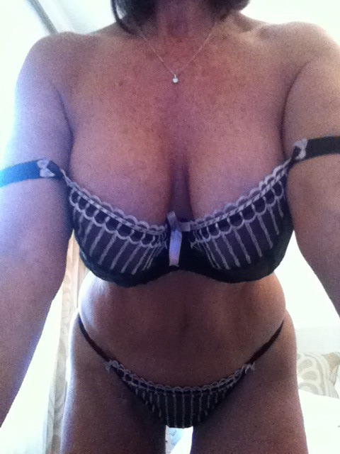 rdv-sexe-dans-le-66-avec-mature-celibataire