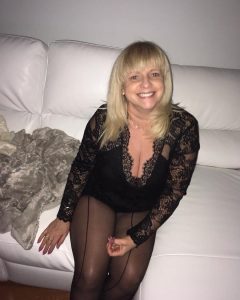 Femme mature du 27 exhibe nude
