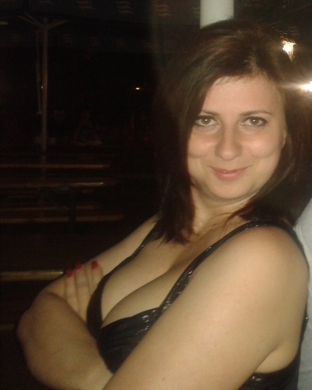 Femme mature du 92 exhibe nude