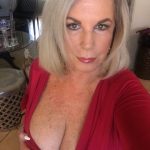 Mature salope du 08 partage nude
