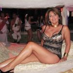 Femme mature du 30 exhibe nude