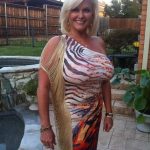 Mature salope du 86 partage nude